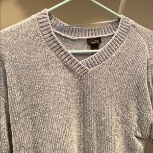 V-neck sweater